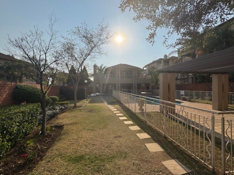 To Let 3 Bedroom Property for Rent in Sunninghill Gauteng