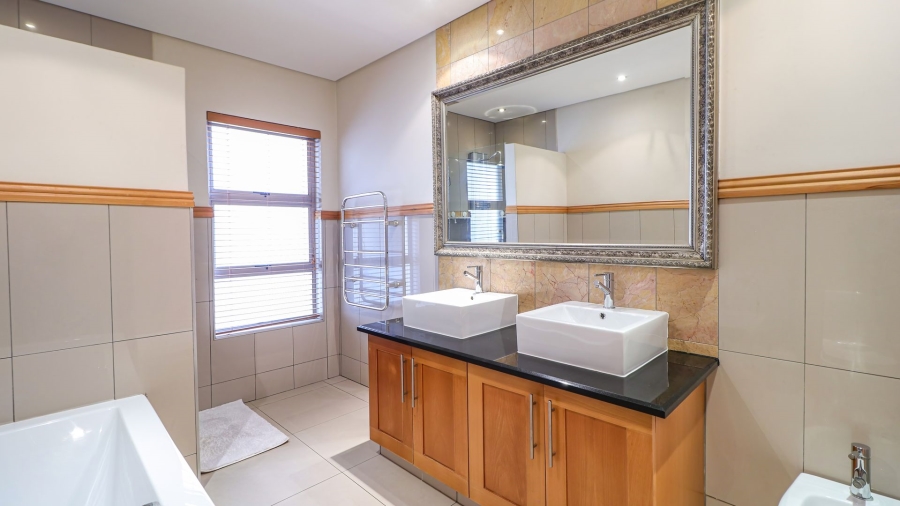 3 Bedroom Property for Sale in Morningside Gauteng