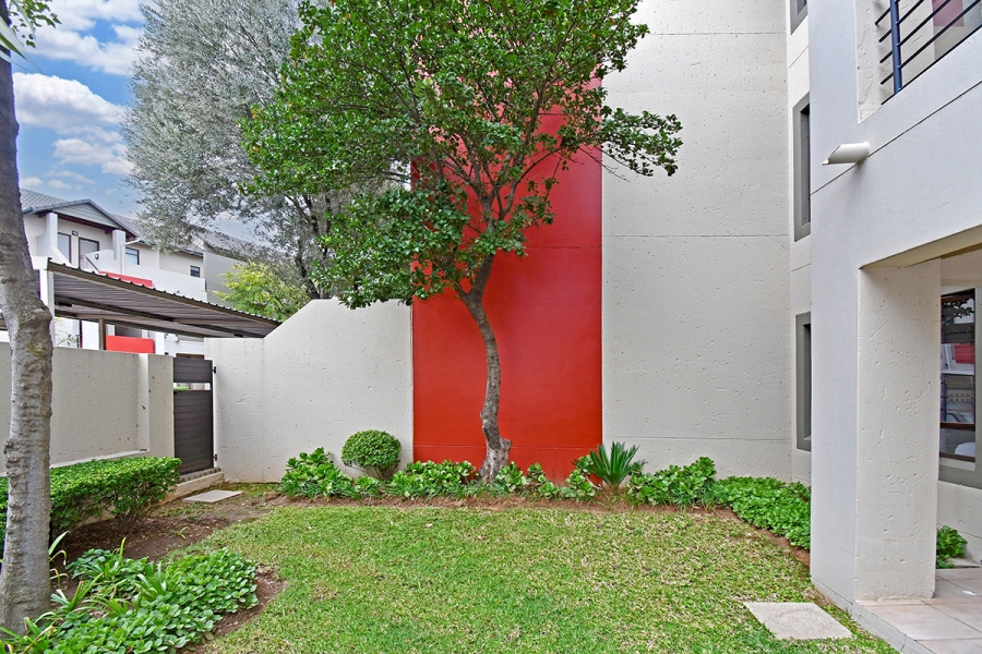 1 Bedroom Property for Sale in Lonehill Gauteng
