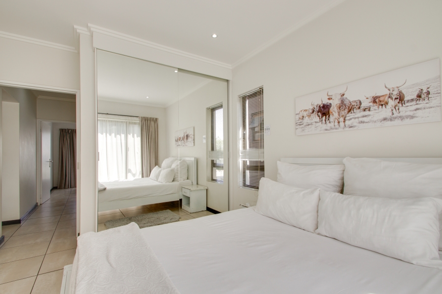 2 Bedroom Property for Sale in Fourways Gauteng