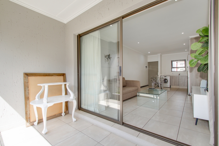 2 Bedroom Property for Sale in Fourways Gauteng