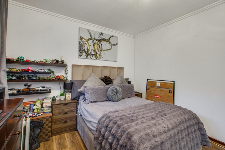 2 Bedroom Property for Sale in Fourways Gauteng
