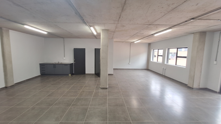 To Let Commercial Property for Rent in Lanseria Gauteng