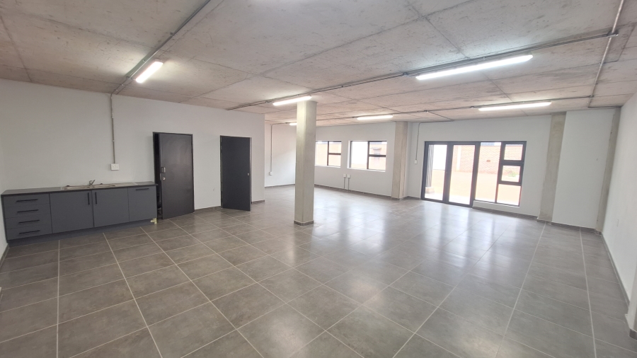 To Let Commercial Property for Rent in Lanseria Gauteng