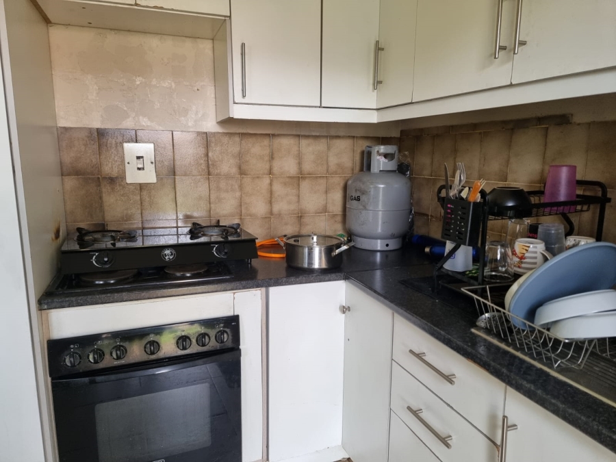To Let 3 Bedroom Property for Rent in Lindhaven Gauteng