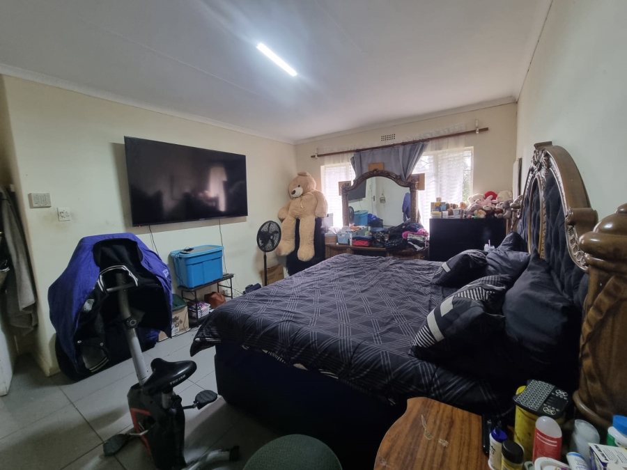 To Let 3 Bedroom Property for Rent in Lindhaven Gauteng