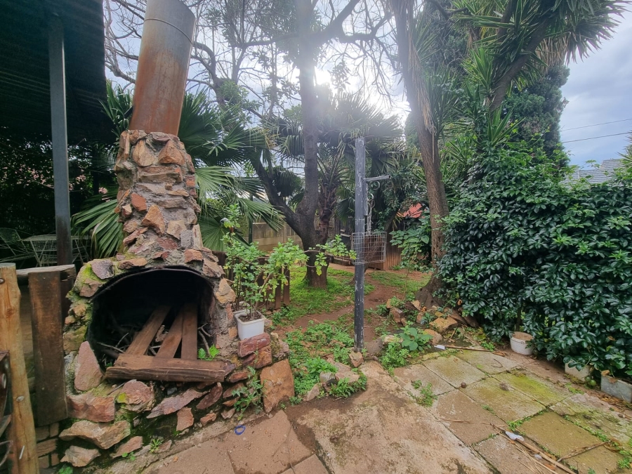 To Let 3 Bedroom Property for Rent in Lindhaven Gauteng