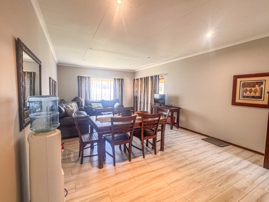 2 Bedroom Property for Sale in Silver Lakes Golf Estate Gauteng