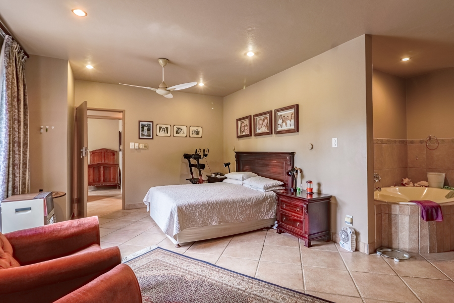 3 Bedroom Property for Sale in The Glades Gauteng