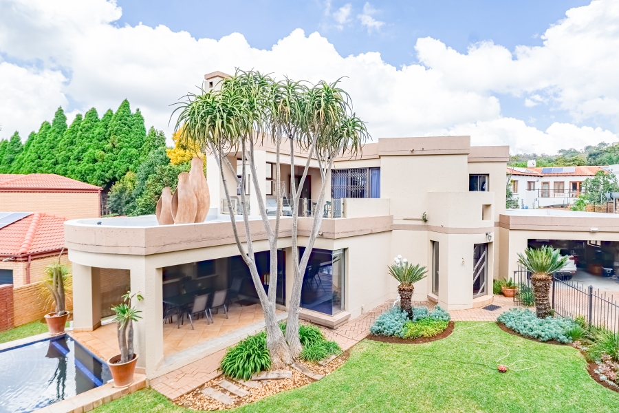 3 Bedroom Property for Sale in The Glades Gauteng