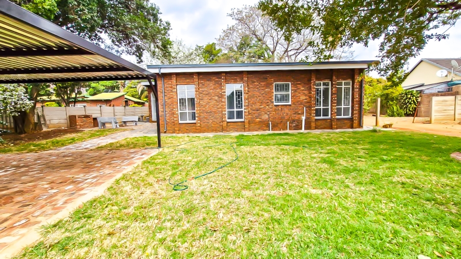 3 Bedroom Property for Sale in Florauna Gauteng
