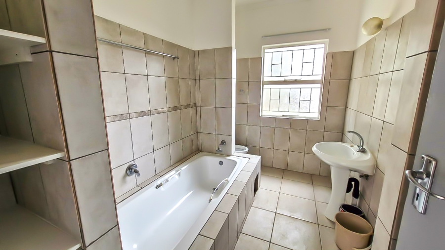 3 Bedroom Property for Sale in Florauna Gauteng