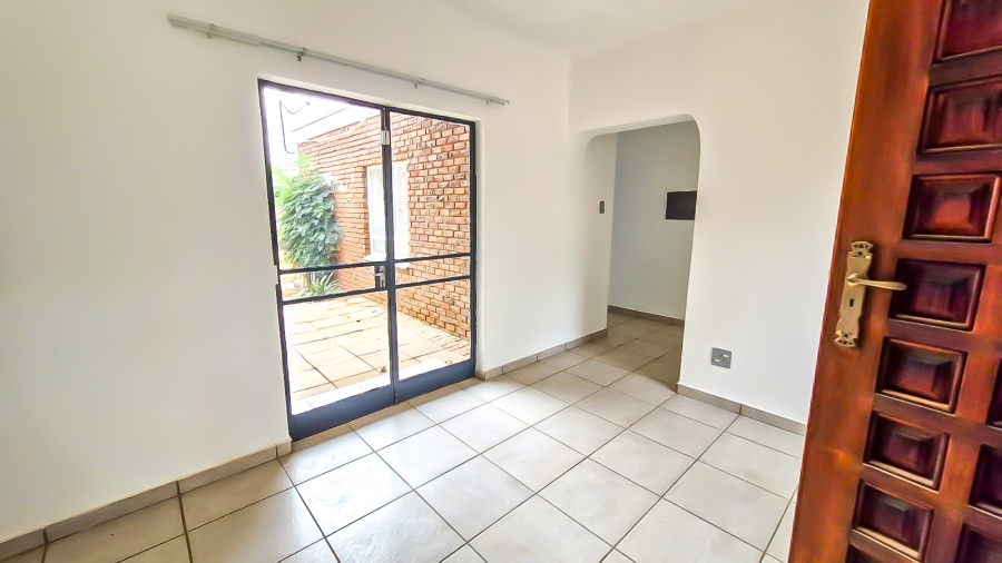 3 Bedroom Property for Sale in Florauna Gauteng