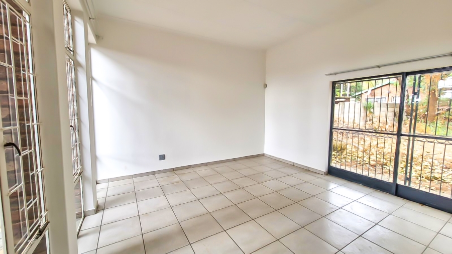 3 Bedroom Property for Sale in Florauna Gauteng