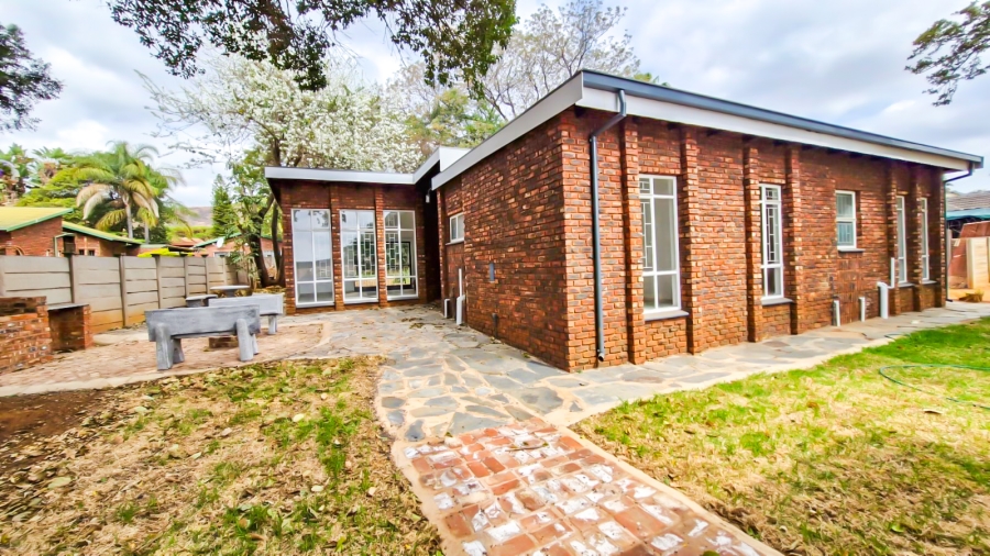 3 Bedroom Property for Sale in Florauna Gauteng