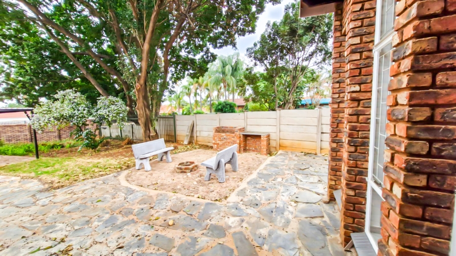 3 Bedroom Property for Sale in Florauna Gauteng