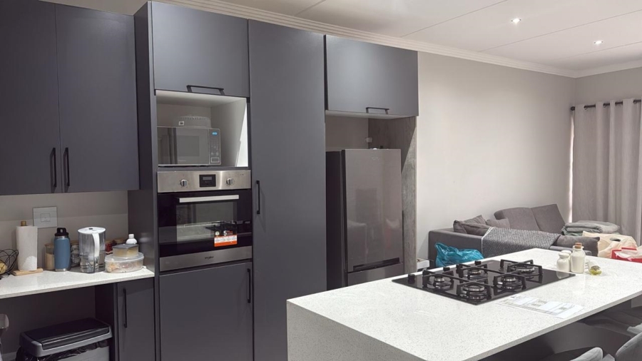 2 Bedroom Property for Sale in Bryanston Gauteng
