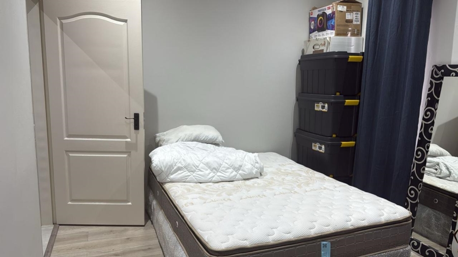 2 Bedroom Property for Sale in Bryanston Gauteng