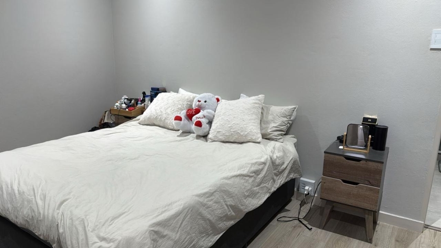 2 Bedroom Property for Sale in Bryanston Gauteng