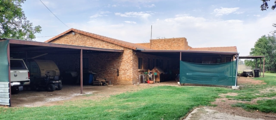 3 Bedroom Property for Sale in Bredell Gauteng