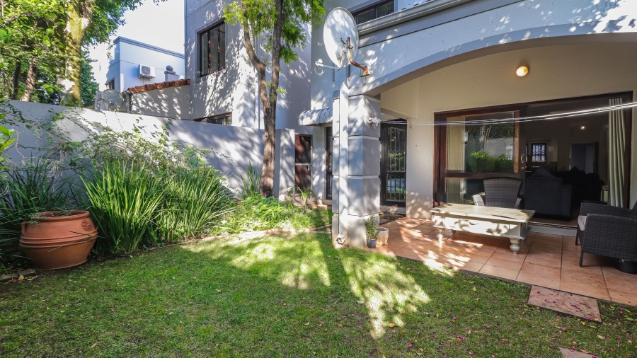 2 Bedroom Property for Sale in Waverley Gauteng