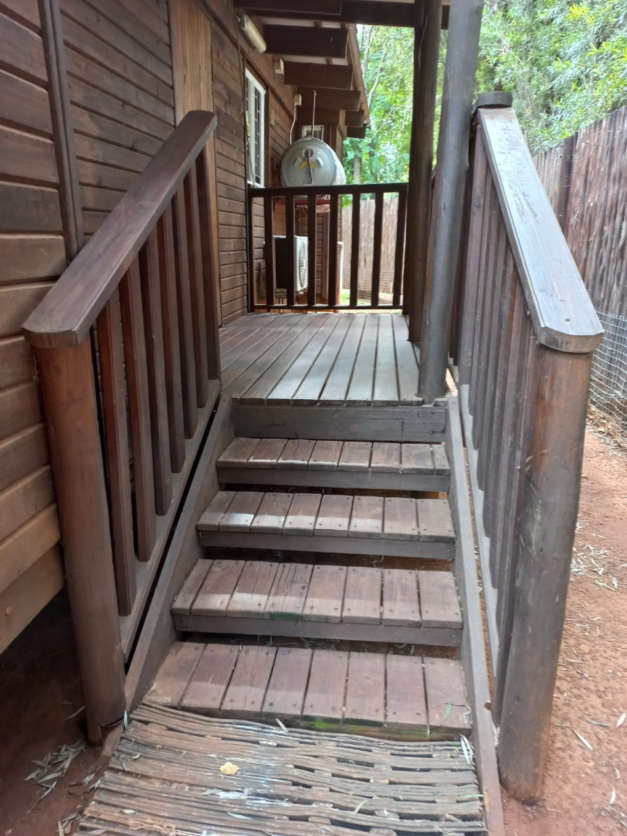 To Let 2 Bedroom Property for Rent in Tarlton Gauteng