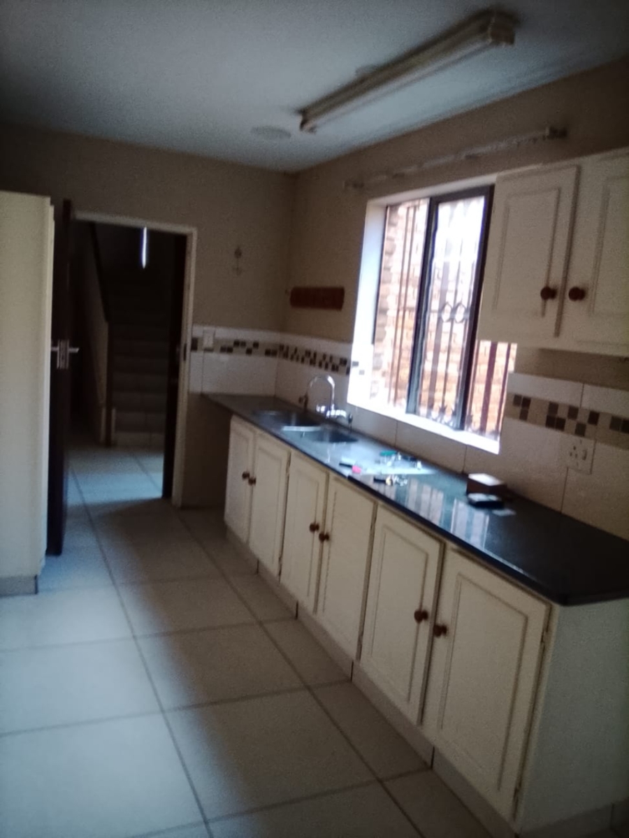 4 Bedroom Property for Sale in Hatfield Gauteng