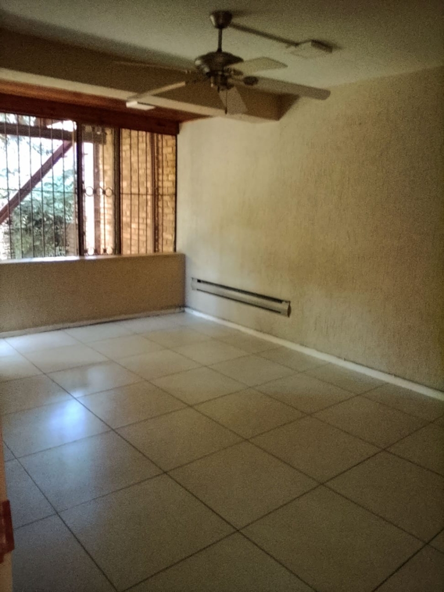 4 Bedroom Property for Sale in Hatfield Gauteng
