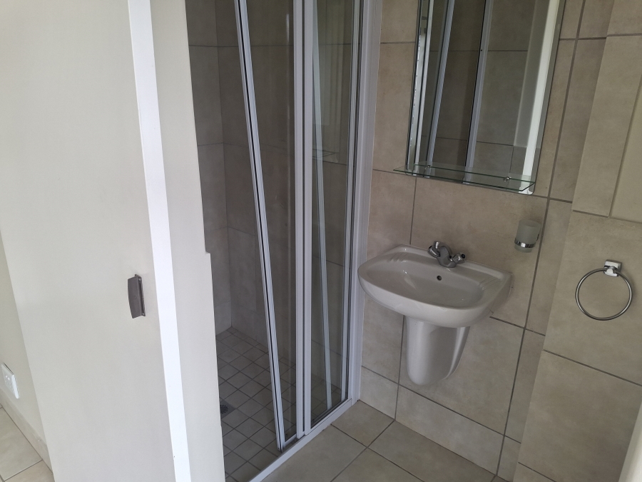 To Let 4 Bedroom Property for Rent in Hazeldean Gauteng