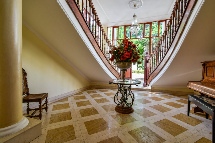 To Let 1 Bedroom Property for Rent in Waterkloof Gauteng