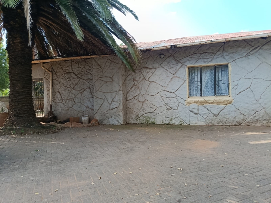 3 Bedroom Property for Sale in Vanderbijlpark Cw 6 Gauteng