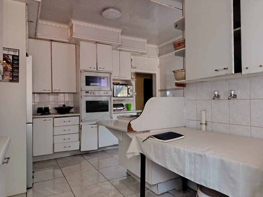 3 Bedroom Property for Sale in Vanderbijlpark Cw 6 Gauteng