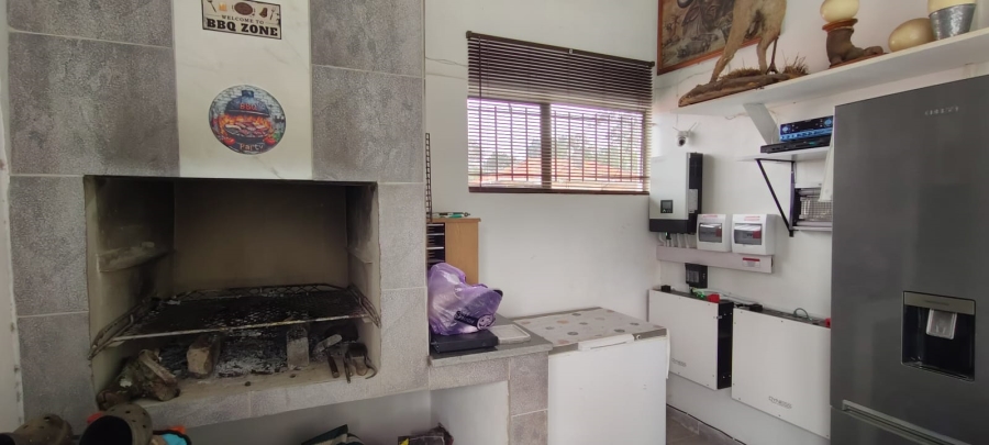 4 Bedroom Property for Sale in Hillshaven Gauteng