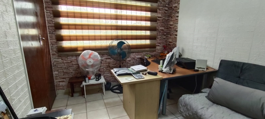 4 Bedroom Property for Sale in Hillshaven Gauteng