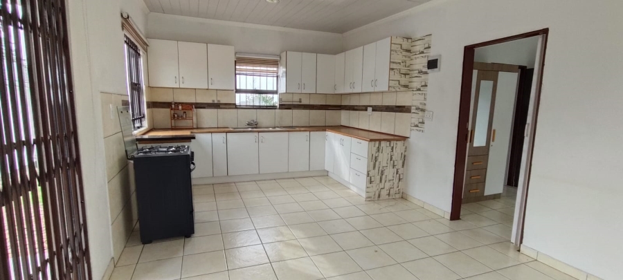 4 Bedroom Property for Sale in Hillshaven Gauteng
