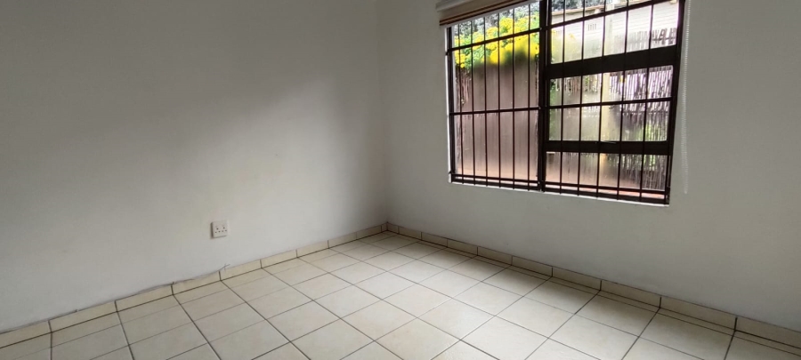4 Bedroom Property for Sale in Hillshaven Gauteng