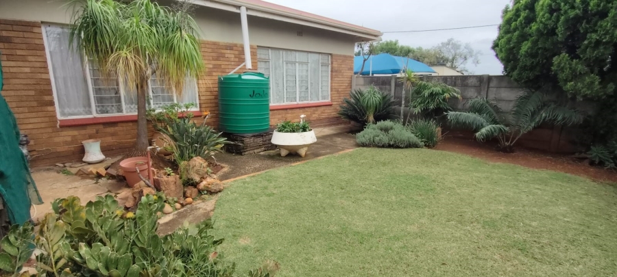 4 Bedroom Property for Sale in Hillshaven Gauteng