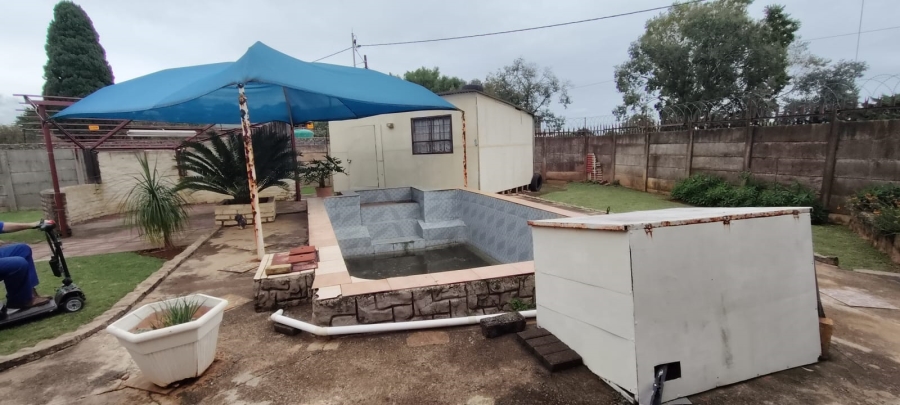 4 Bedroom Property for Sale in Hillshaven Gauteng