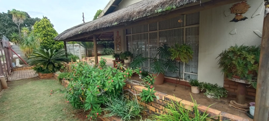 4 Bedroom Property for Sale in Hillshaven Gauteng