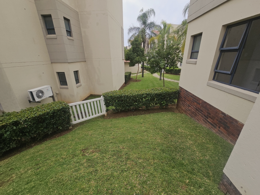 2 Bedroom Property for Sale in Beverley Gauteng