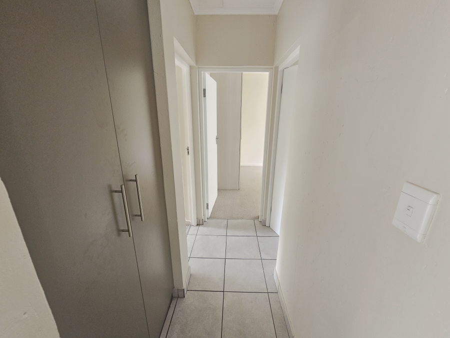 2 Bedroom Property for Sale in Beverley Gauteng