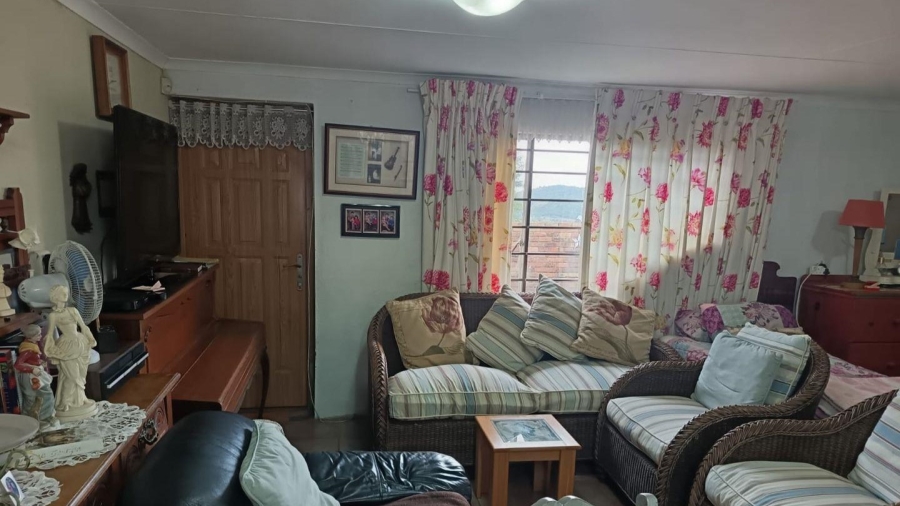 4 Bedroom Property for Sale in South Crest Gauteng