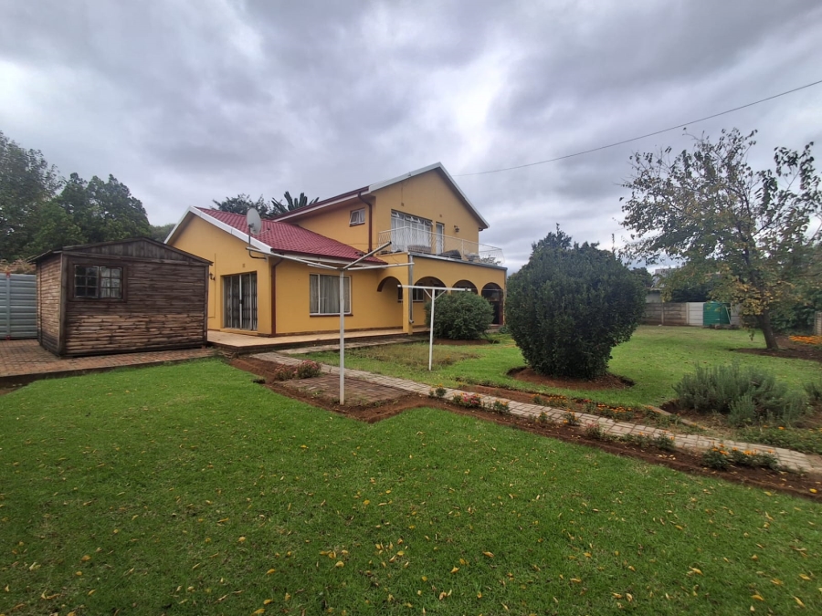 8 Bedroom Property for Sale in Bedworth Park Gauteng
