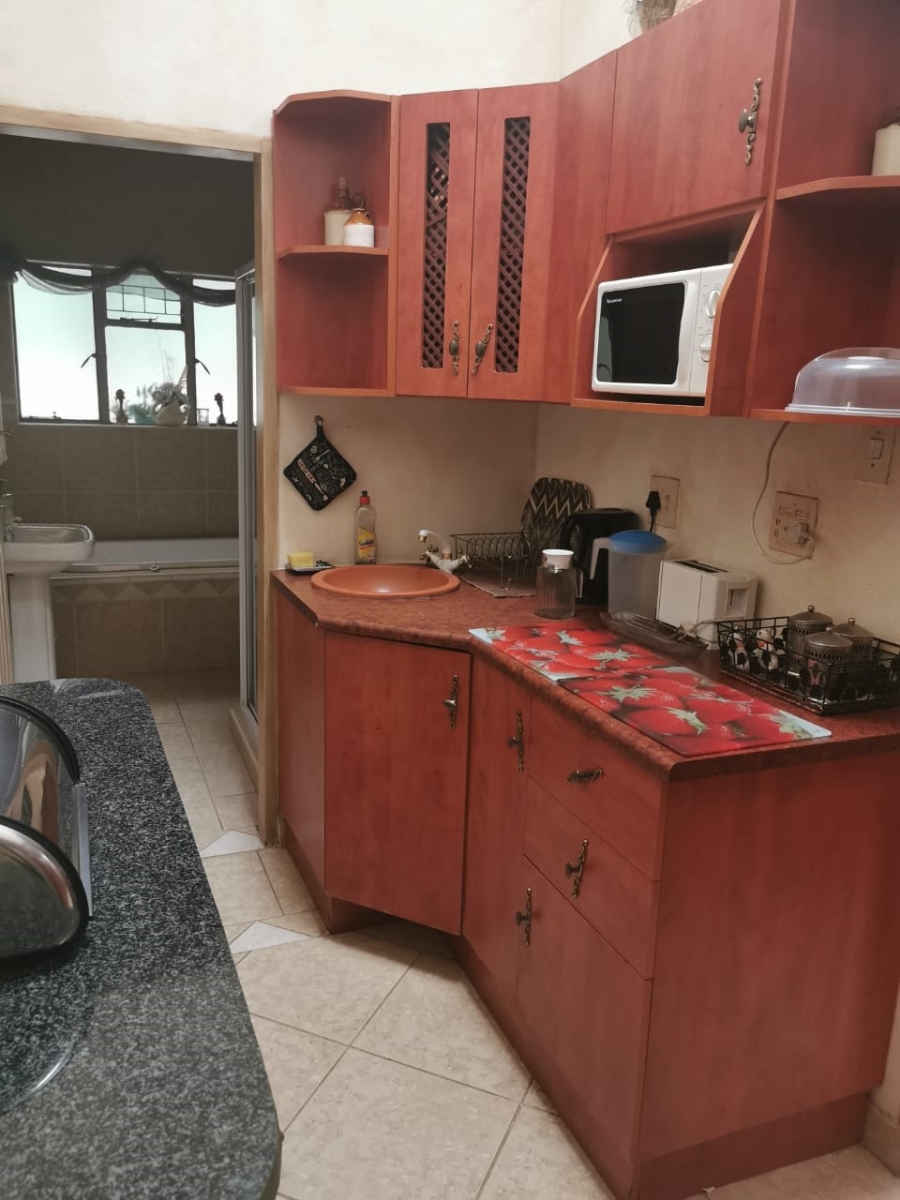 7 Bedroom Property for Sale in Montana Park Gauteng