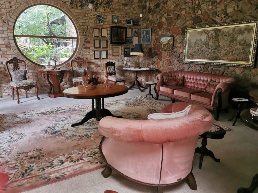7 Bedroom Property for Sale in Montana Park Gauteng