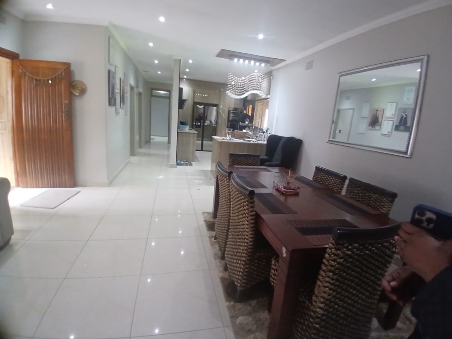4 Bedroom Property for Sale in Illiondale Gauteng