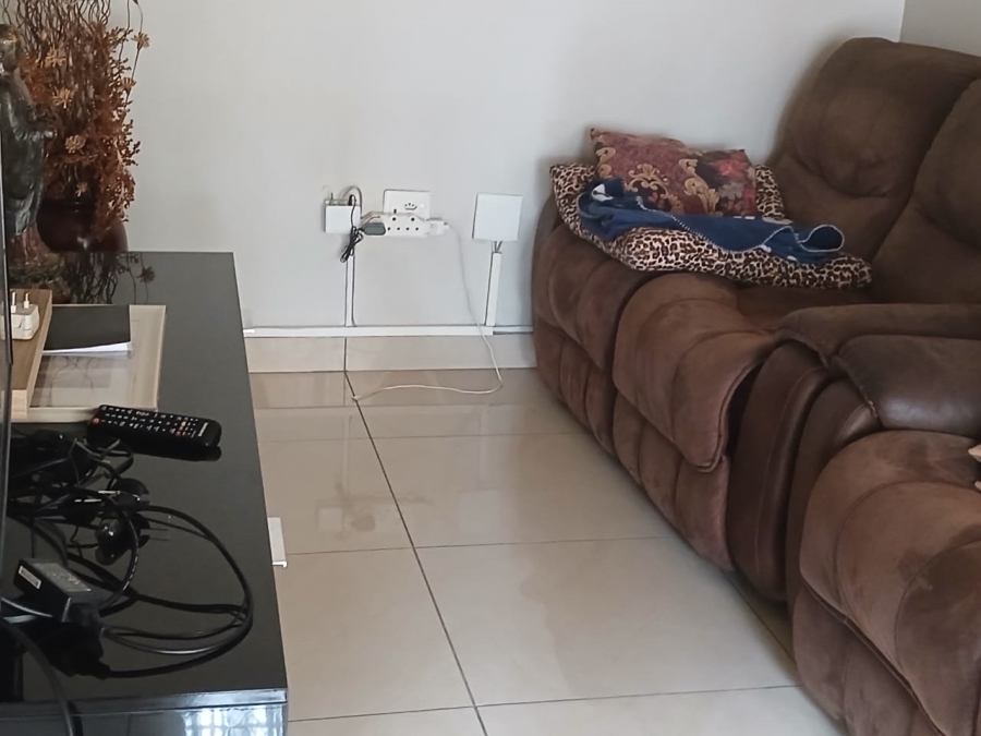 4 Bedroom Property for Sale in Illiondale Gauteng