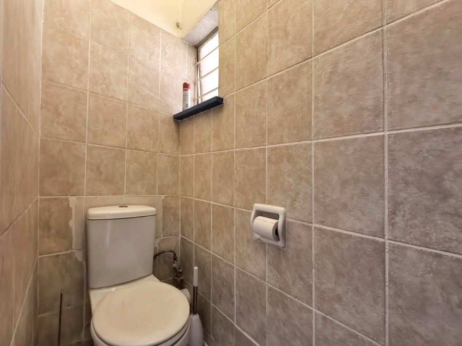 2 Bedroom Property for Sale in Darrenwood Gauteng