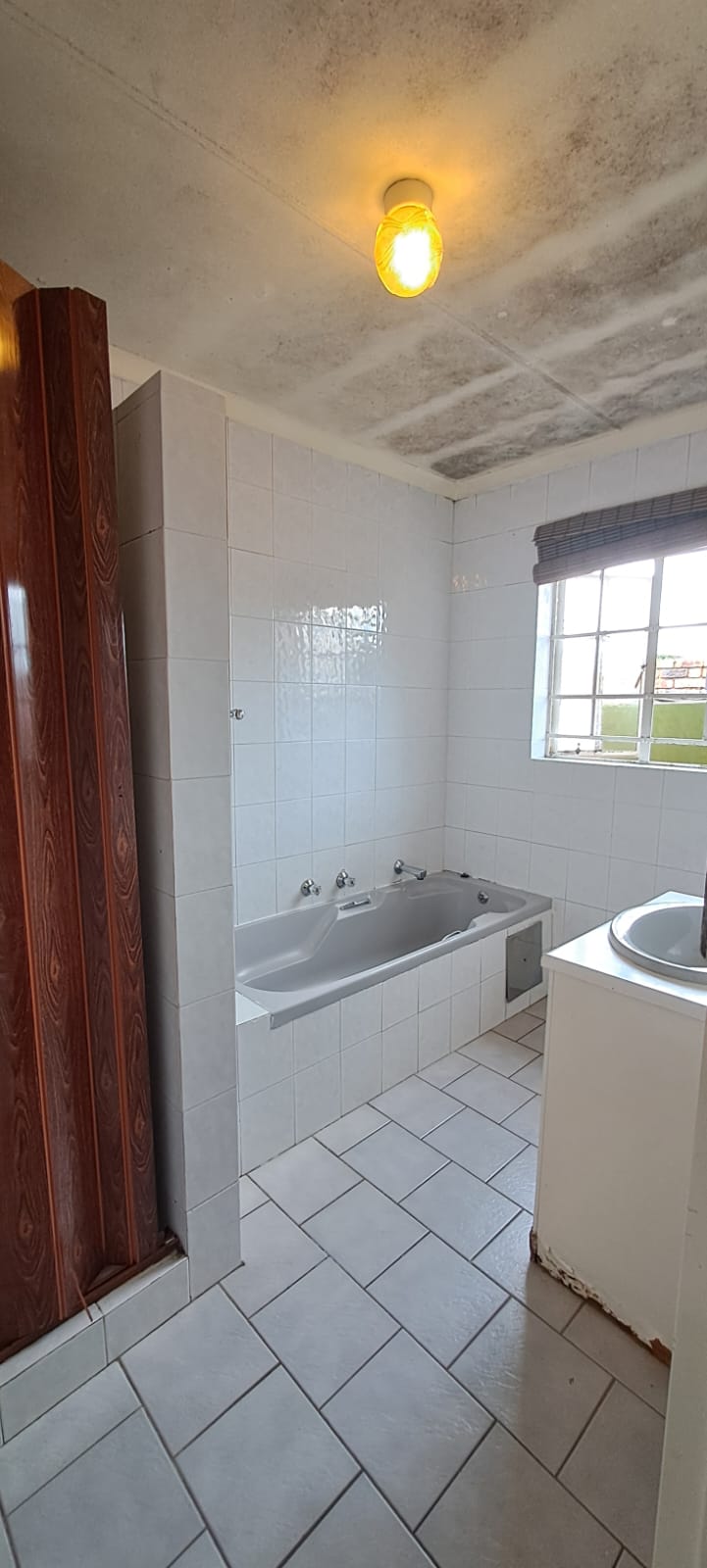 3 Bedroom Property for Sale in Brackendowns Gauteng