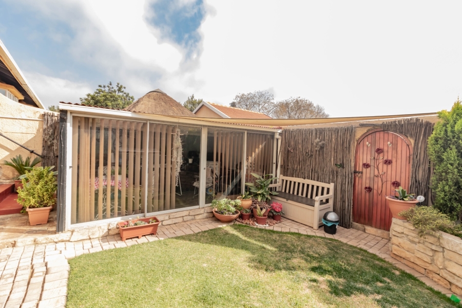 2 Bedroom Property for Sale in Norkem Park Gauteng
